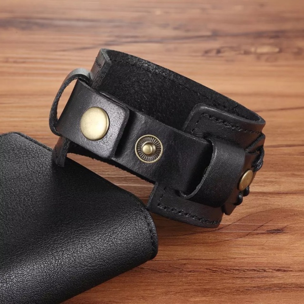 NEW!💙💎AWESOME LEATHER CUFF!💎💙MENS WOMEN UNISEX - Picture 5 of 8